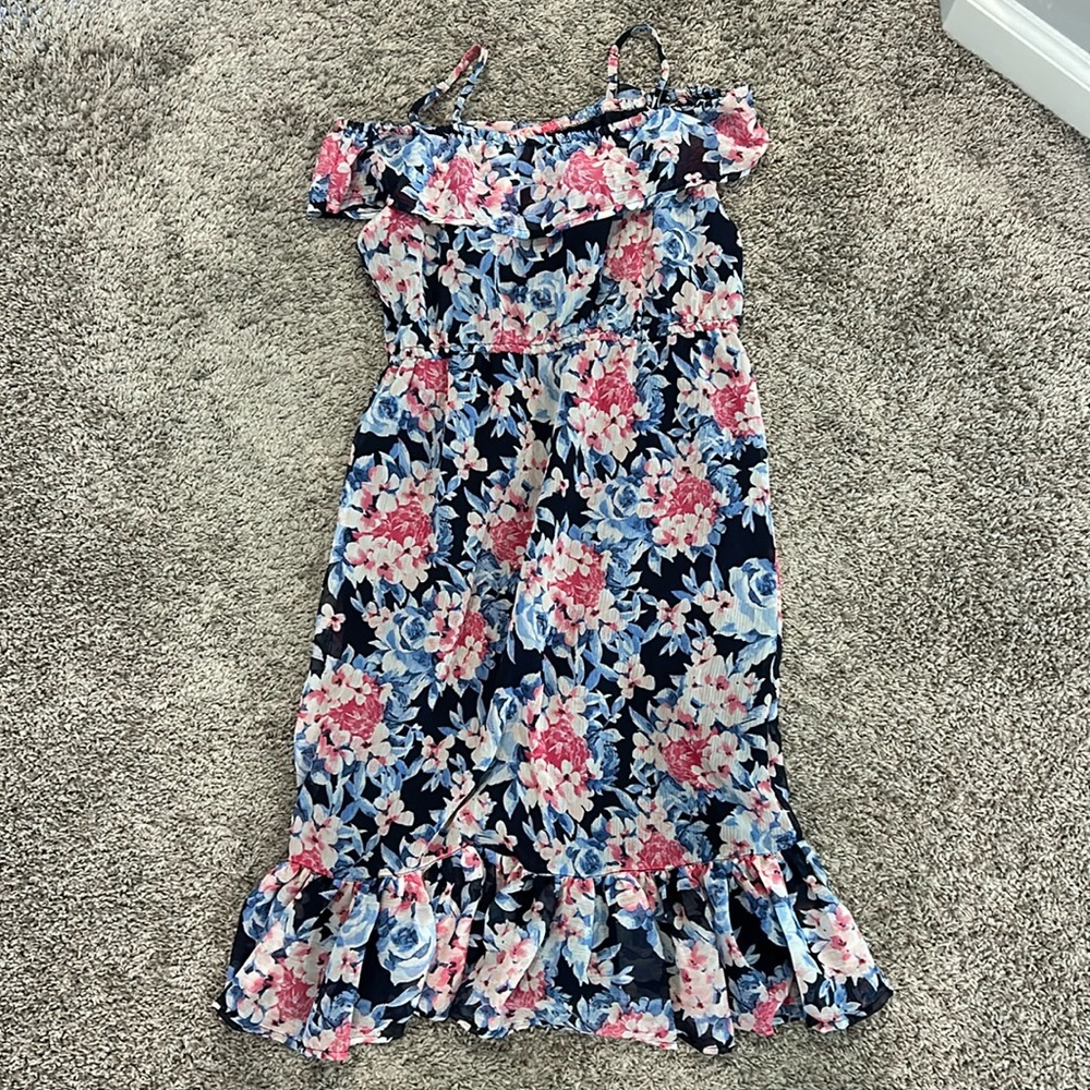 Gymboree cute blue dress with blue and pink floral designs. Size 10.